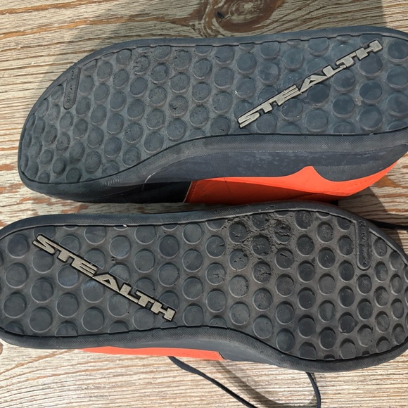 FIVE TEN adidas Originals Black and Red Athletic Shorts - Picture 4 of 8